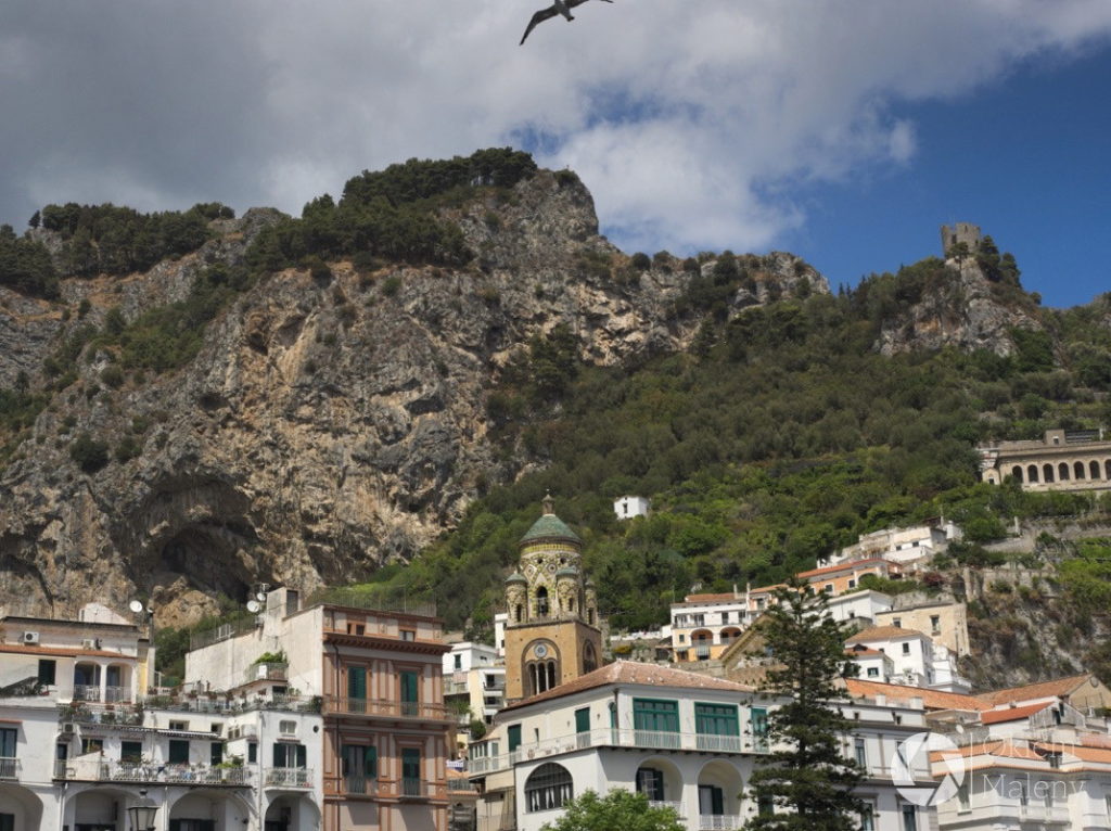 Amalfi widziane z portu